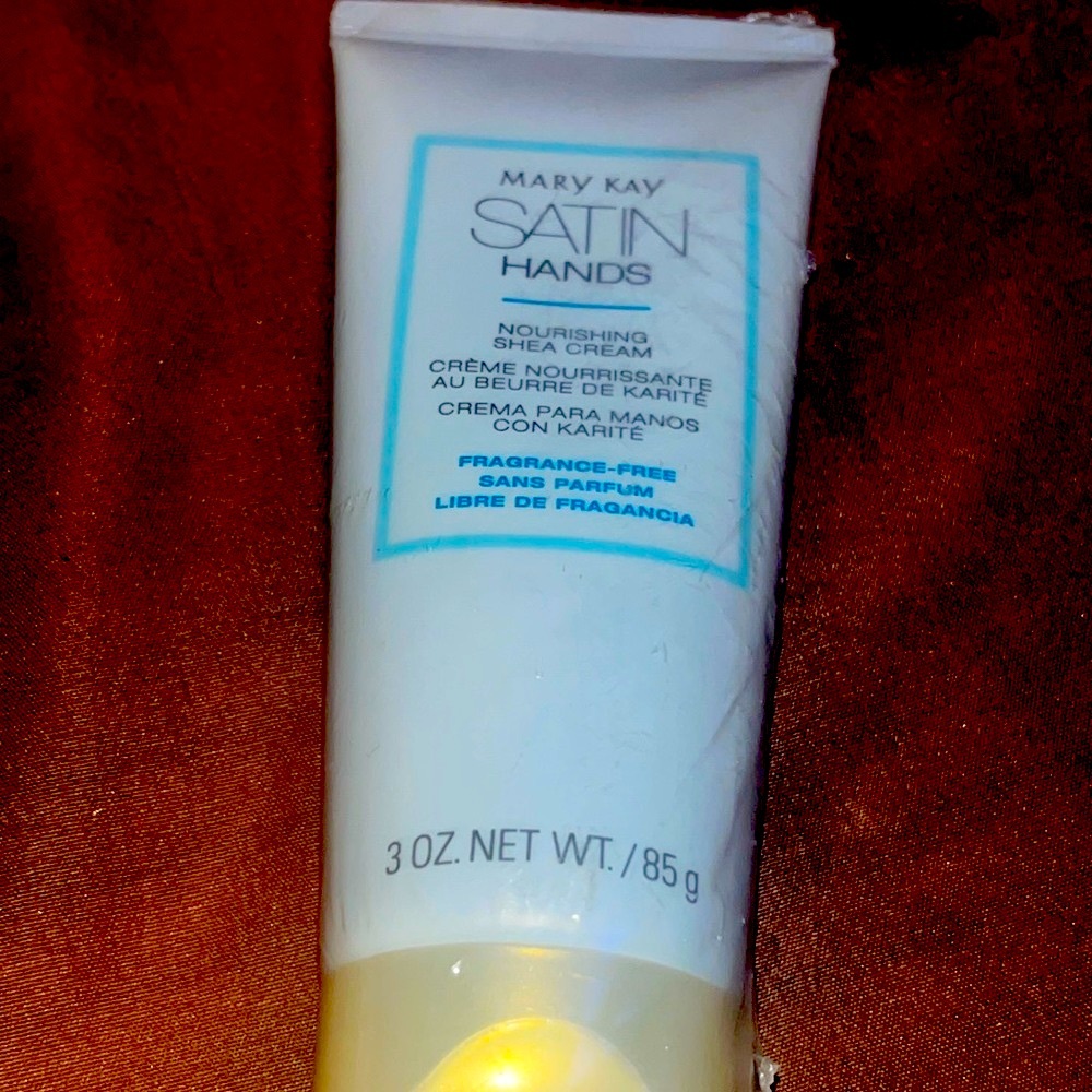 Satin hands cream